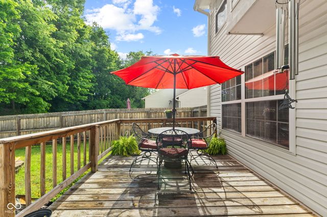4709 Oakton Way, Greenwood, IN 46143