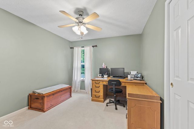 4709 Oakton Way, Greenwood, IN 46143