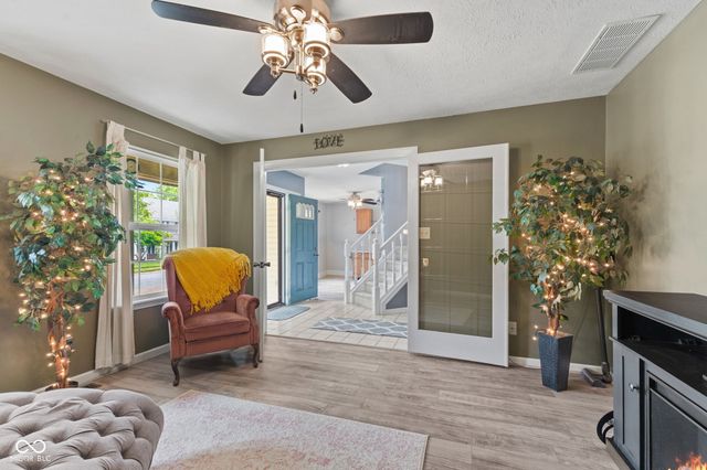 4709 Oakton Way, Greenwood, IN 46143