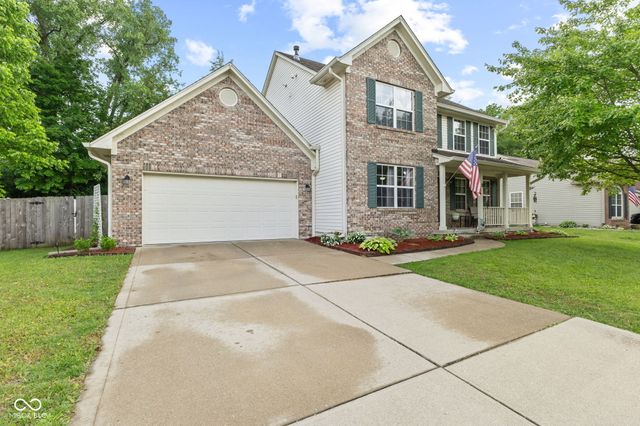 4709 Oakton Way, Greenwood, IN 46143
