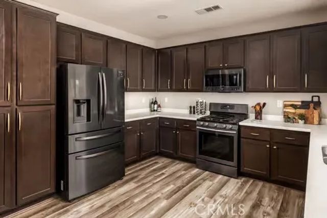25656 Solell Cir., Menifee, CA 92585