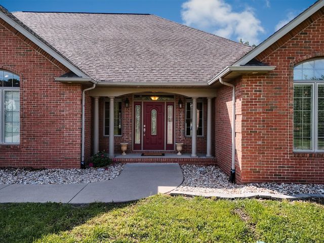 2768 Kokopelli Drive, Marion, IL 62959