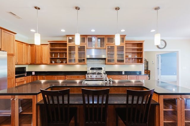 2768 Kokopelli Drive, Marion, IL 62959