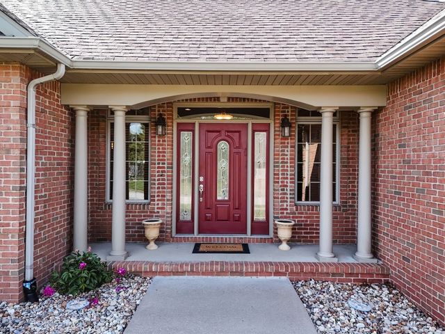 2768 Kokopelli Drive, Marion, IL 62959