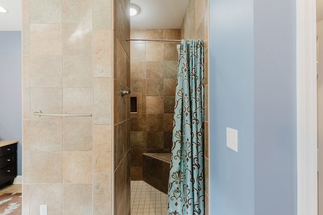 2768 Kokopelli Drive, Marion, IL 62959