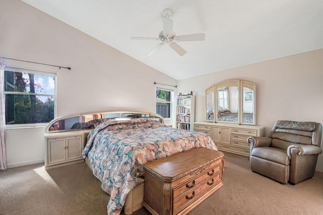 9822 Harbour Lake Circle, Boynton Beach, FL 33437