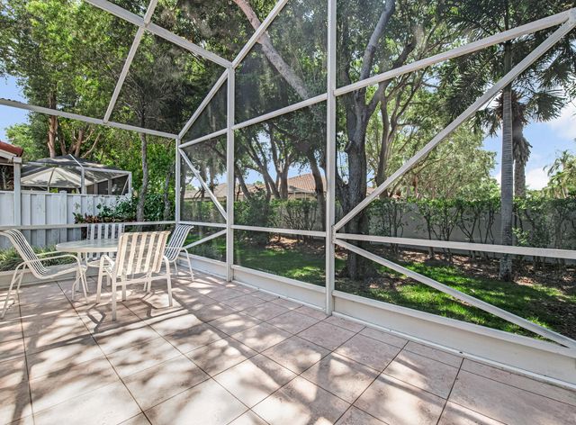 9822 Harbour Lake Circle, Boynton Beach, FL 33437