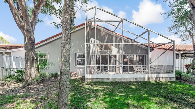 9822 Harbour Lake Circle, Boynton Beach, FL 33437