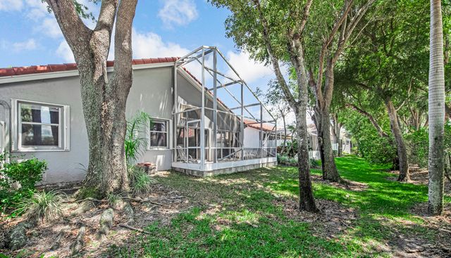 9822 Harbour Lake Circle, Boynton Beach, FL 33437