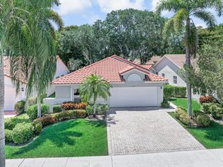 9822 Harbour Lake Circle, Boynton Beach, FL 33437