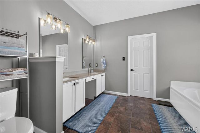 2780 Dunvegan Drive, Dardenne Prairie, MO 63368