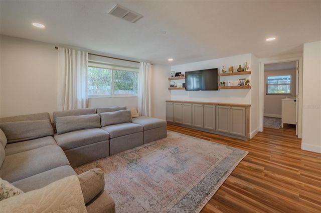 1507 TOUCHTON ROAD, Lutz, FL 33549