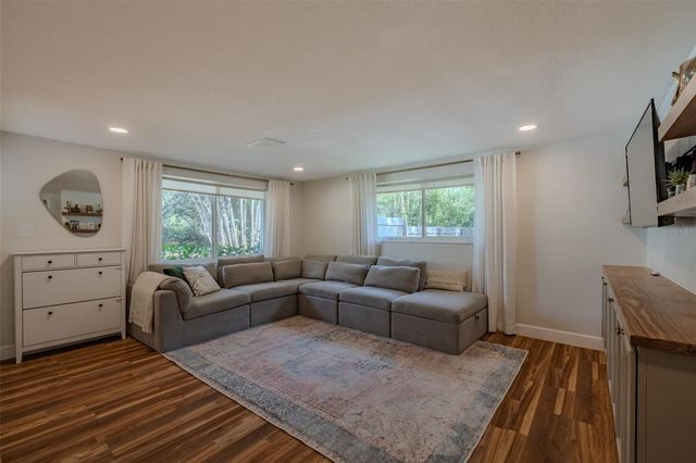 1507 TOUCHTON ROAD, Lutz, FL 33549