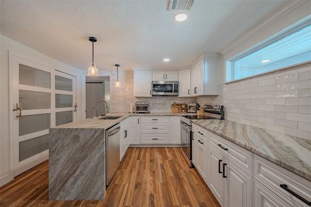 1507 TOUCHTON ROAD, Lutz, FL 33549