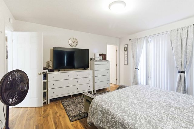 421 McAdams Road E, Longview, WA 98632