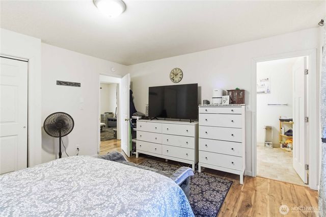 421 McAdams Road E, Longview, WA 98632