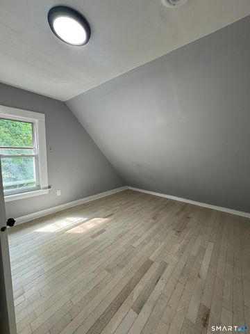 146 Farren Avenue, New Haven, CT 06513
