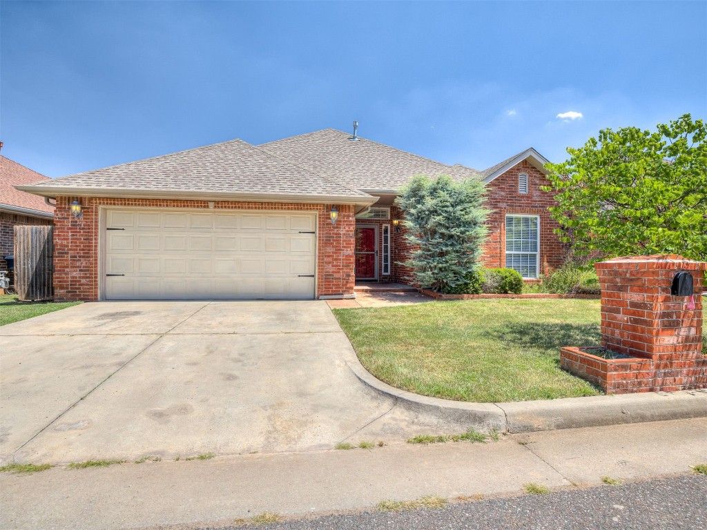 11116 Lake Park Drive, Oklahoma City, OK 73170