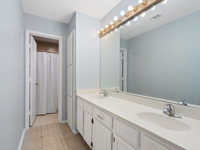 504 Hilldale Street, Aledo, TX 76008