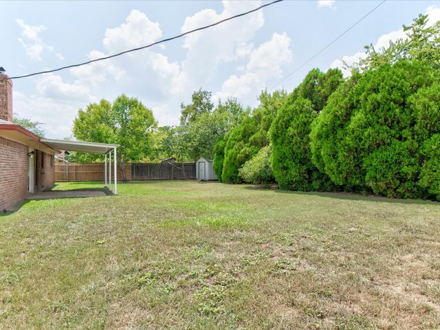 504 Hilldale Street, Aledo, TX 76008