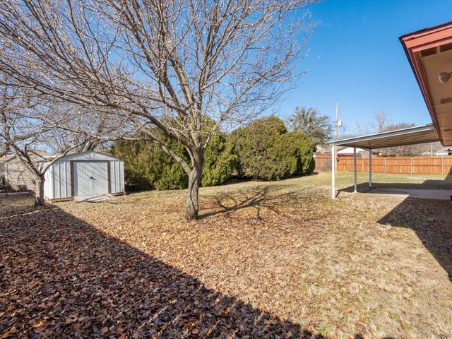 504 Hilldale Street, Aledo, TX 76008