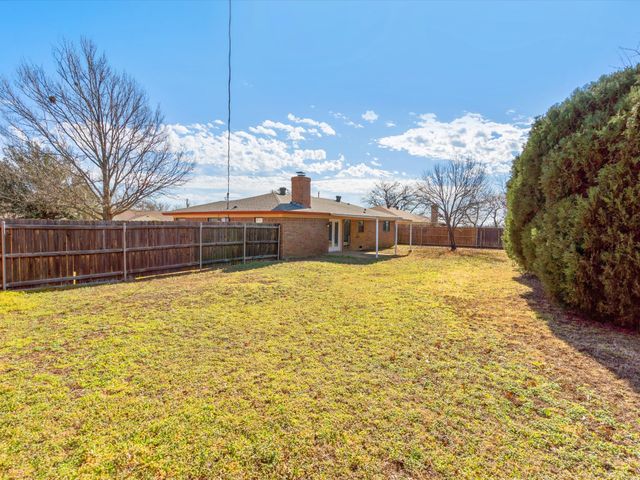 504 Hilldale Street, Aledo, TX 76008