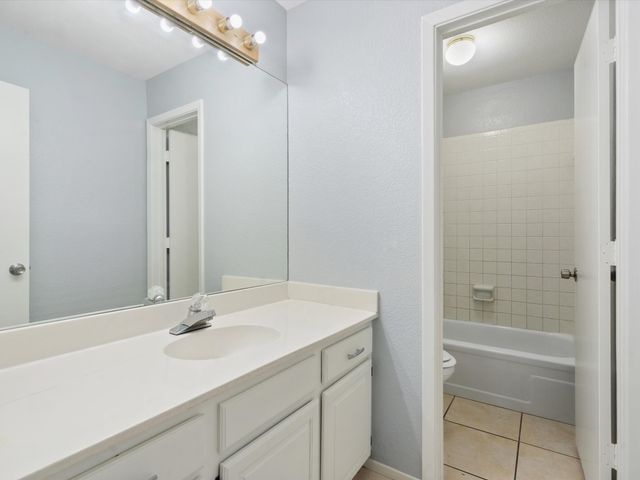 504 Hilldale Street, Aledo, TX 76008