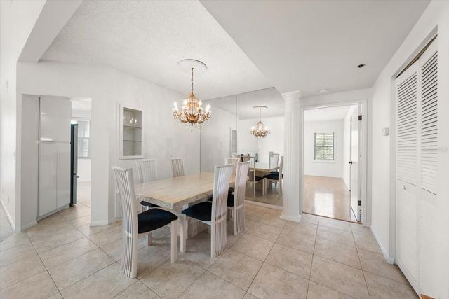 947 SEDDON COVE WAY 947, Tampa, FL 33602