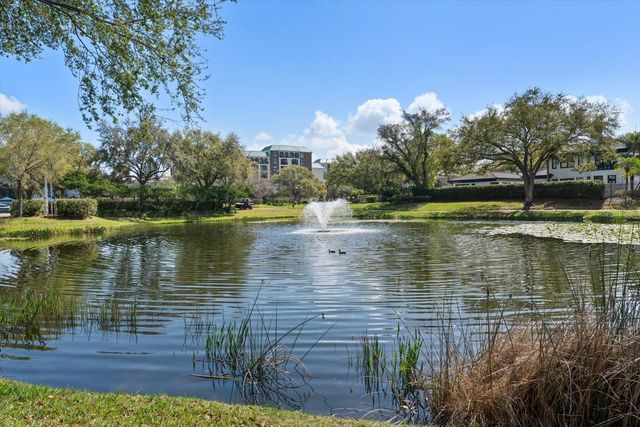 947 SEDDON COVE WAY 947, Tampa, FL 33602