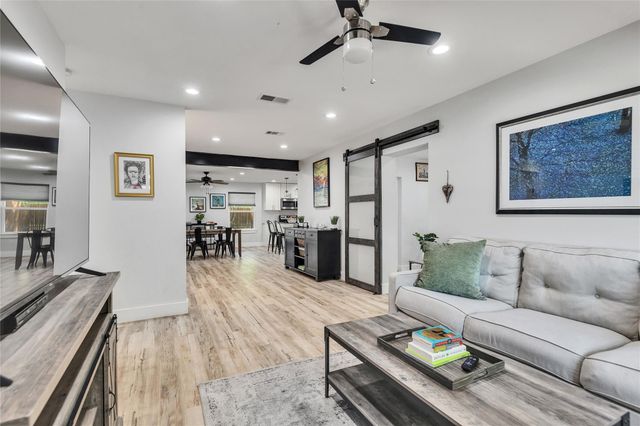 6210 Haney DR, Austin, TX 78723