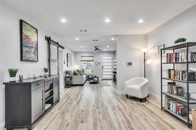 6210 Haney DR, Austin, TX 78723