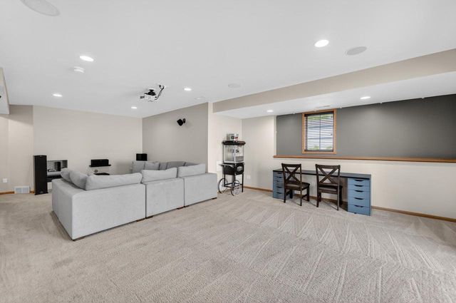 1216 Temple Drive, Mount Horeb, WI 53572