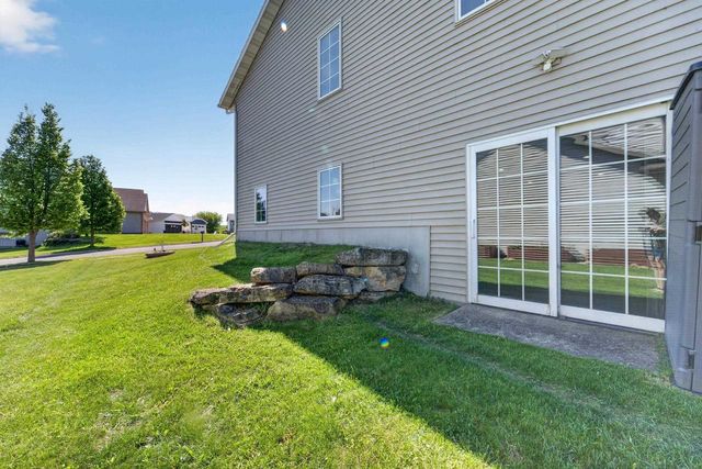 1216 Temple Drive, Mount Horeb, WI 53572