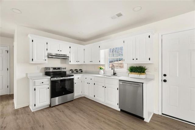 540 Riverside Road, Sugar Hill, GA 30518