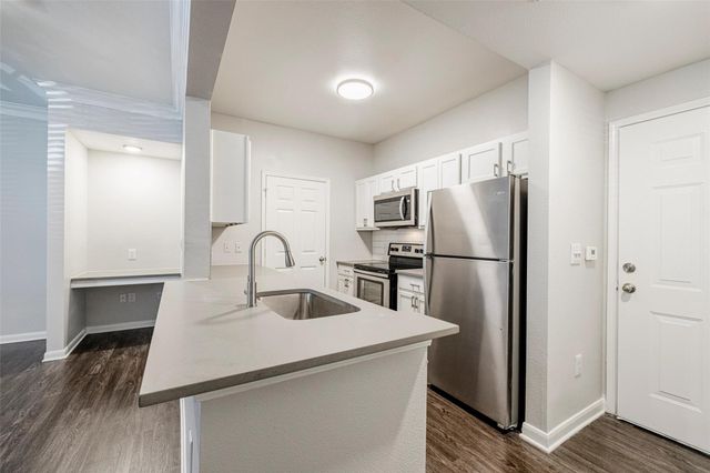 12215 Hunters Chase Drive S-3205S, Austin, TX 78729