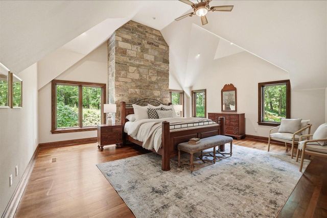 31575 County Road K, Hartland, WI 53029
