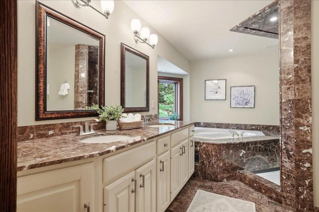 31575 County Road K, Hartland, WI 53029