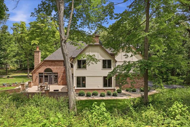 31575 County Road K, Hartland, WI 53029
