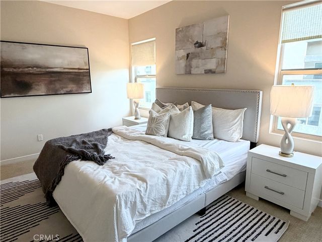 1508 W Artesia Square B, Gardena, CA 90248