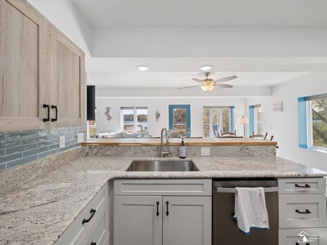 7302 N Lakeview Drive, Cambria Twp, MI 49242