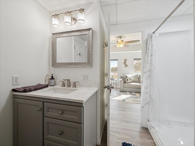 7302 N Lakeview Drive, Cambria Twp, MI 49242