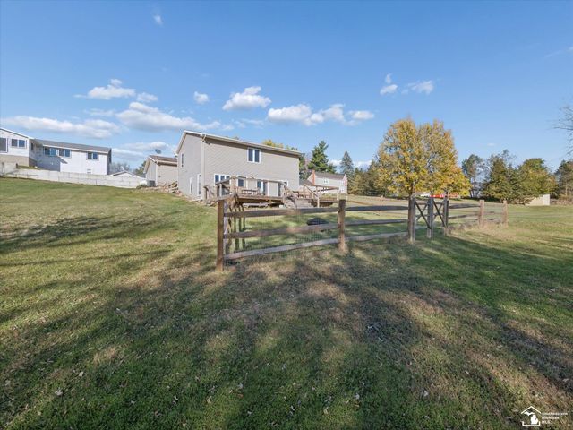 7302 N Lakeview Drive, Cambria Twp, MI 49242