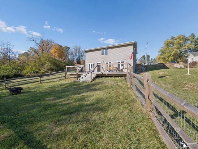 7302 N Lakeview Drive, Cambria Twp, MI 49242