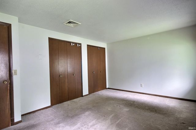 618 Rewill Drive, Fort Wayne, IN 46804