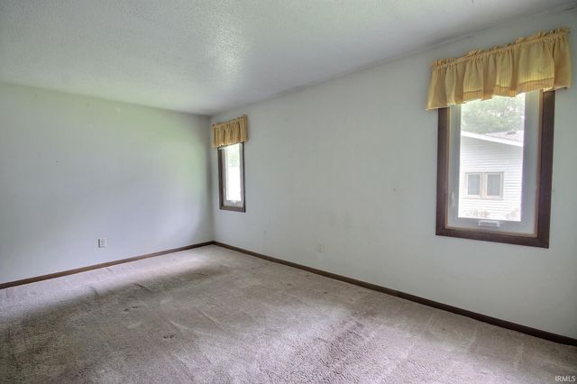 618 Rewill Drive, Fort Wayne, IN 46804