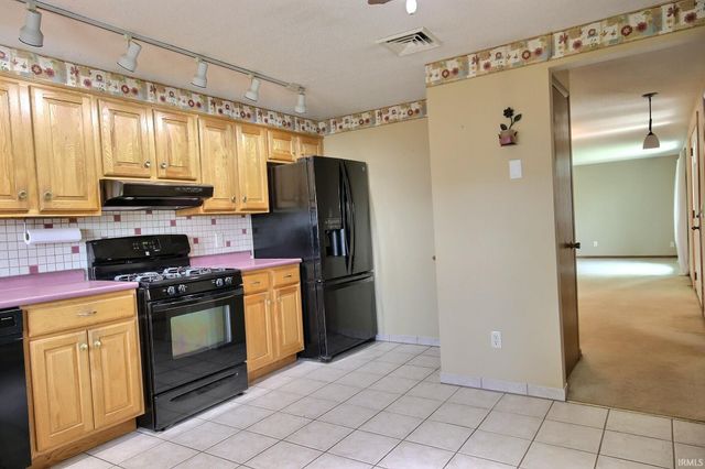 618 Rewill Drive, Fort Wayne, IN 46804