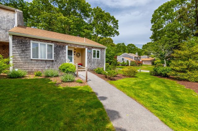 234 Seaward Bend 234, Falmouth, MA 02536