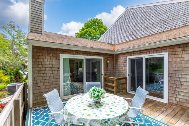 234 Seaward Bend 234, Falmouth, MA 02536