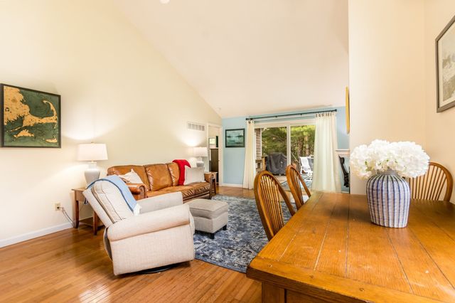234 Seaward Bend 234, Falmouth, MA 02536
