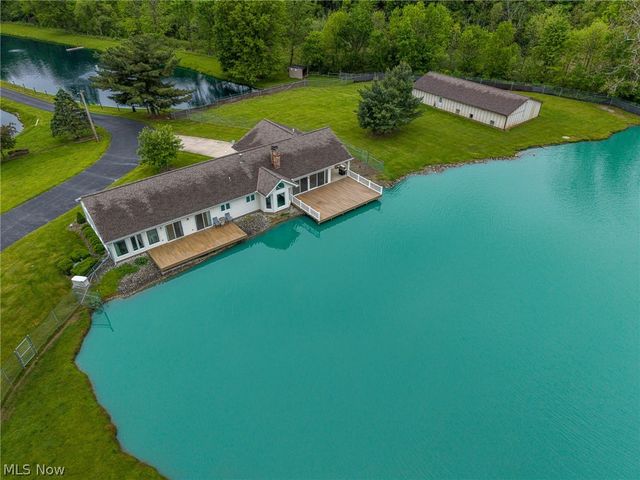 9541 N Bedford Road, Macedonia, OH 44056